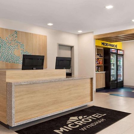 Microtel Inn Suites By Wyndham Lac-Mégantic מראה חיצוני תמונה